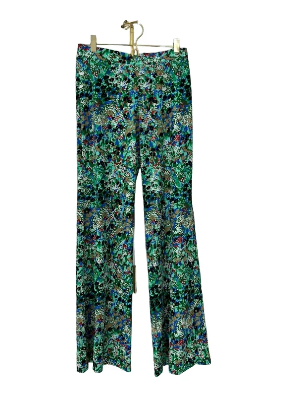 Stylish tight trousers for men with tapered leg and contemporary look -Trixie Pant In Watercolor Floral Green