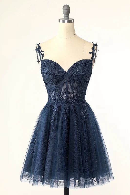 Silk Dresses for Luxurious -Navy Spaghetti Straps Short Homecoming Dress with Appliques