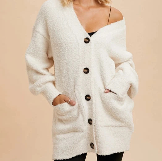 Valentine's - Day cardigan for a romantic look -Women's Button Front Chenille Cardigan in Cream