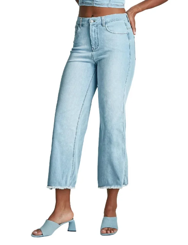 Tight-fitting trousers for men with stretchable material for flexibility and comfort -Do It All Denim High-Rise Cropped Wide Leg Jean In Washed Indigo