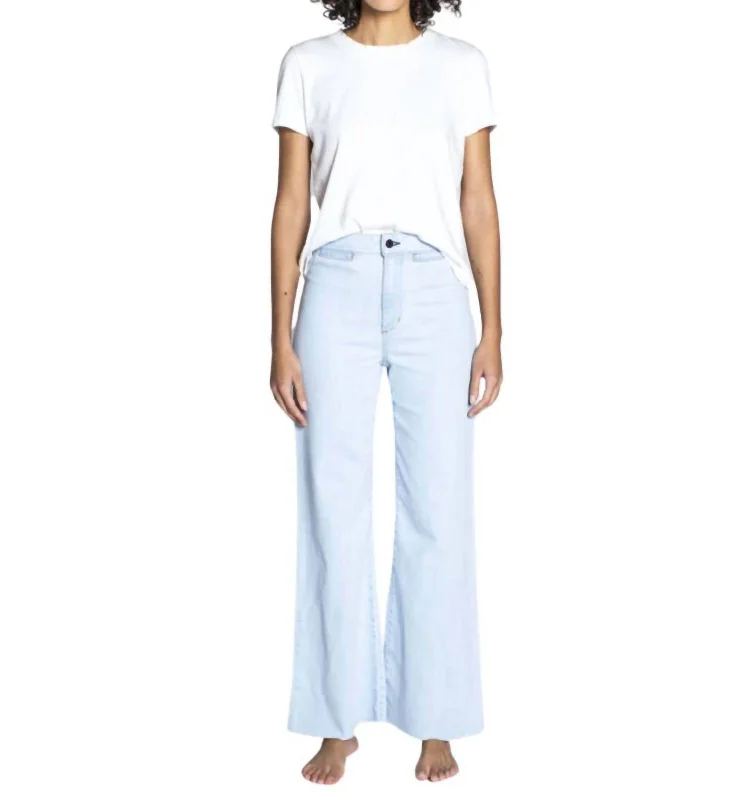 Stretch-fit tight trousers for women with all-over fit and body-hugging silhouette -Cropped Brighton Jeans In Bleach