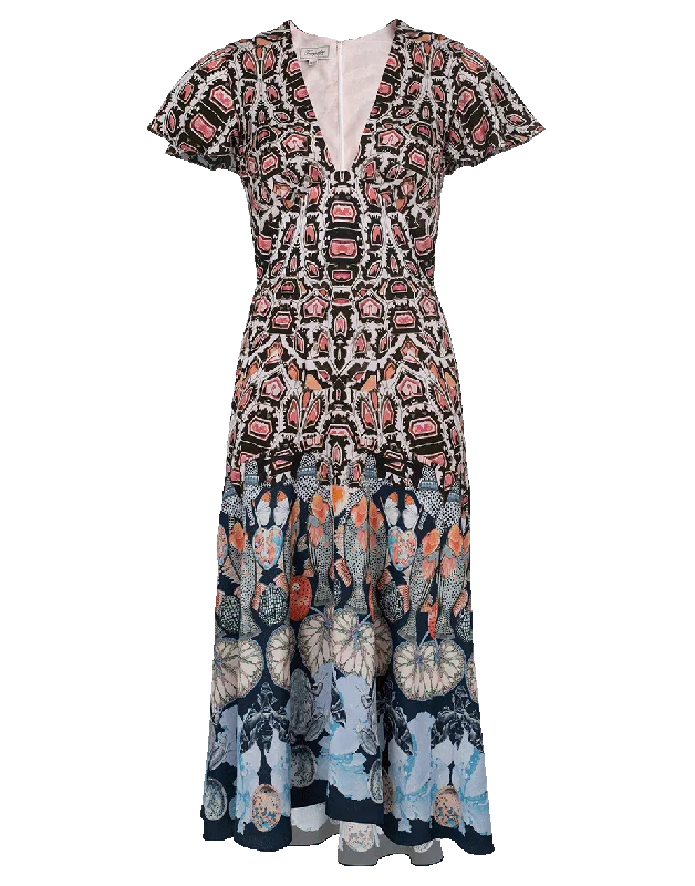 Tiered Dresses for Voluminous -Spiral Printed Dress