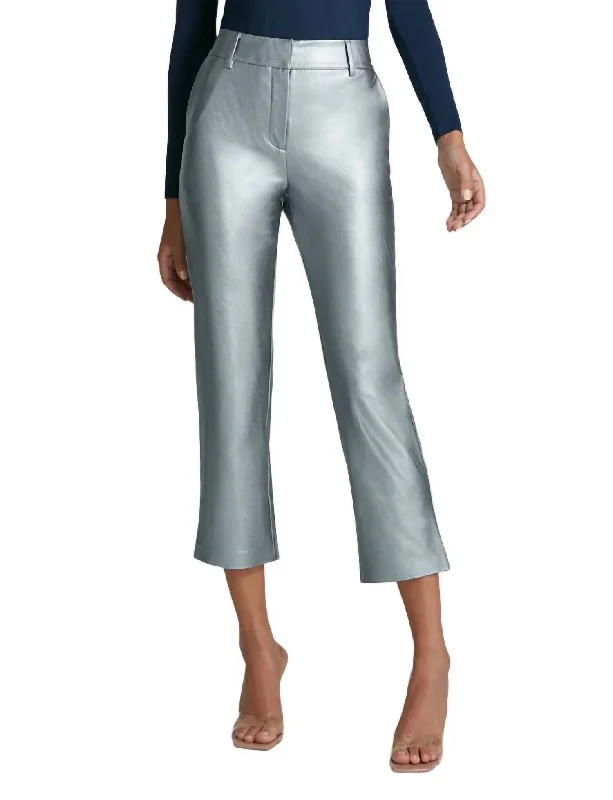 Form-fitting tight trousers for women with slimming effect and flattering cut -Faux Leather 7/8 Trouser In Platinum