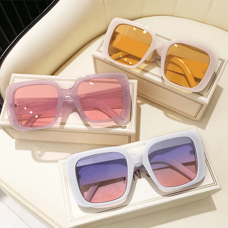 Fashion Sunglasses for Everyday Wear -Women'S White Frame Big Face Slimming Powder Large Square Sunglasses