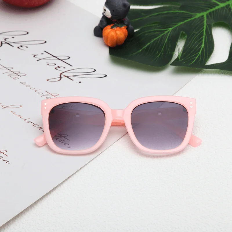 Pink frame double gray flakes