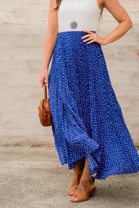 Patterned midi skirts for eye-catching style -Spotted Accordion Maxi Skirt